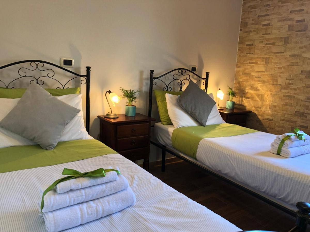 B&B Mandorla Amara Gioia Del Colle Bagian luar foto